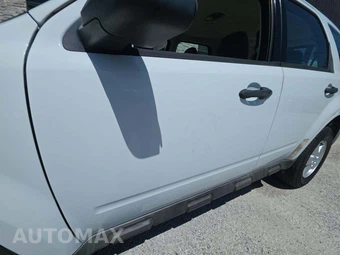 2009 Ford Escape XLS - miniatura 26