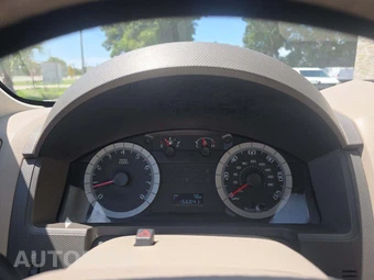 2009 Ford Escape XLS - miniatura 9