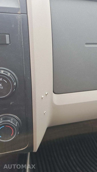 2009 Ford Escape XLS – miniatura 24