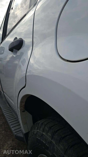 2009 Ford Escape XLS – miniatura 34