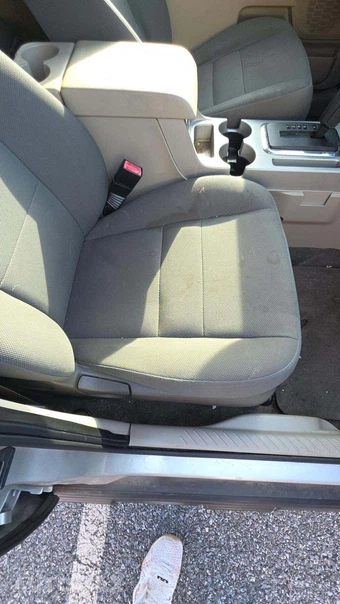 2009 Ford Escape XLT - miniatura 22