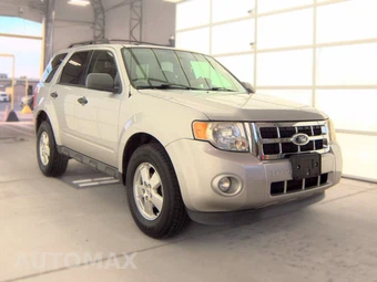 2009 Ford Escape XLT - miniatura 3