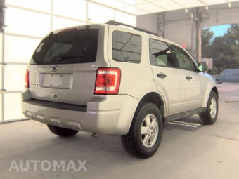 2009 Ford Escape XLT - miniatura 4