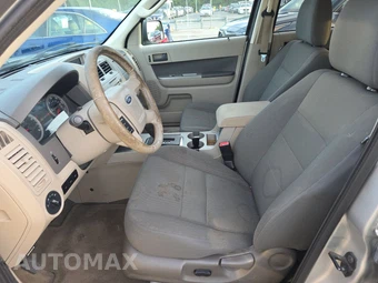 2009 Ford Escape XLT - miniatura 7