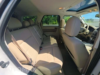 2009 Ford Escape XLT – miniatura 16