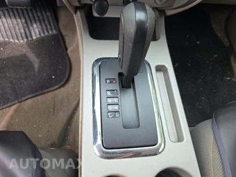 2009 Ford Escape XLT – miniatura 25
