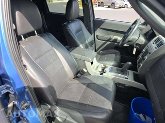 2009 Ford Escape XLT – miniatura 15