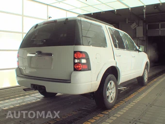 2009 Ford Explorer XLT - miniatura 4