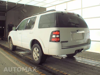 2009 Ford Explorer XLT - miniatura 6