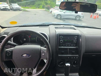 2009 Ford Explorer XLT - miniatura 10