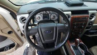2009 Ford F-150 Lariat Crew Cab Medium Bed - miniatura 24