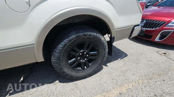 2009 Ford F-150 Lariat Crew Cab Medium Bed - miniatura 56