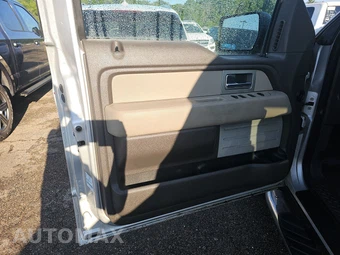 2009 Ford F-150 STX Extended Cab Medium Bed w/Rear Doors – miniatura 9
