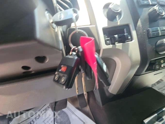 2009 Ford F-150 XL Crew Cab Short Bed - miniatura 5