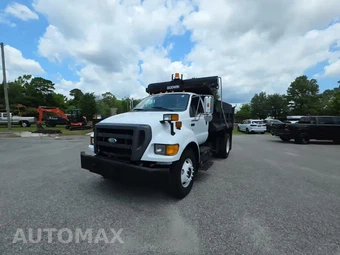2009 Ford F750 SUPER DUTY Conventional Long