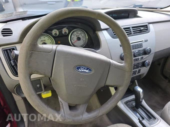 2009 Ford Focus SE Sedan – miniatura 10