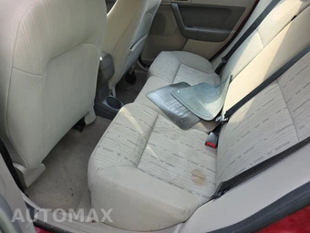 2009 Ford Focus SE Sedan – miniatura 13