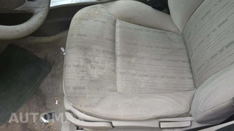 2009 Ford Focus SE Sedan – miniatura 29