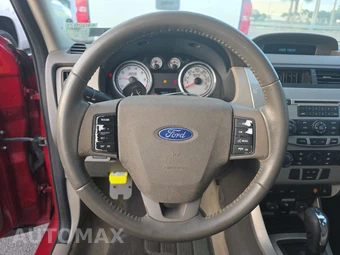 2009 Ford Focus SE Sedan – miniatura 10