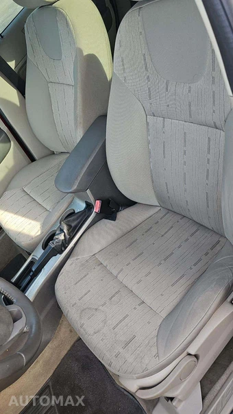 2009 Ford Focus SE Sedan – miniatura 25
