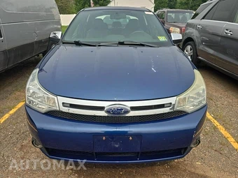 2009 Ford Focus SEL Sedan – miniatura 2