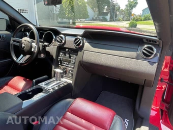 2009 Ford Mustang - miniatura 29