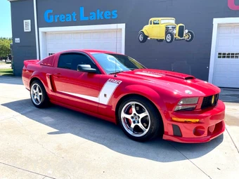2009 Ford Mustang - miniatura 9
