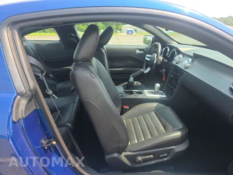 2009 Ford Mustang GT Premium Coupe - miniatura 8