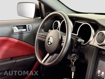 2009 Ford Mustang Shelby GT500 Coupe - miniatura 30