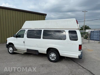 2009 Ford Super Duty E-350 Commercial Cargo Van 138.0" WB - miniatura 4