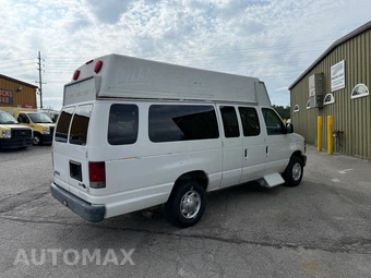 2009 Ford Super Duty E-350 Commercial Cargo Van 138.0" WB - miniatura 7