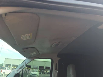2009 Ford Super Duty E-350 Recreational Van 138.0" WB - miniatura 16