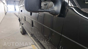 2009 Ford Super Duty E-350 Recreational Van 138.0" WB - miniatura 23