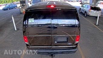 2009 Ford Super Duty E-350 Recreational Van 138.0" WB - miniatura 5