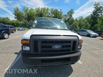 2009 Ford Super Duty E-350 Wagon XL 138.0" WB - miniatura 2