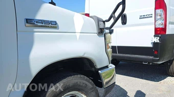 2009 Ford Super Duty E-450 Cutaway DRW – miniatura 30