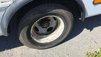 2009 Ford Super Duty E-450 Cutaway DRW – miniatura 34