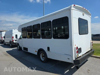 2009 Ford Super Duty E-450 Cutaway DRW – miniatura 6