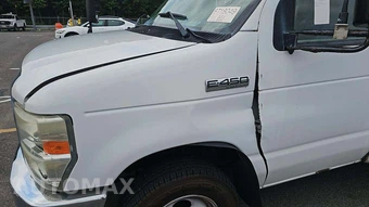 2009 Ford Super Duty E-450 Cutaway DRW – miniatura 5