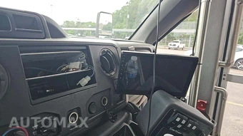 2009 Ford Super Duty E-450 Cutaway DRW – miniatura 7