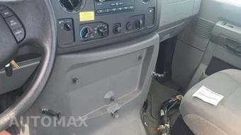 2009 Ford Super Duty E-450 Cutaway DRW – miniatura 25