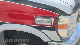 2009 Ford Super Duty E-450 Cutaway DRW – miniatura 33