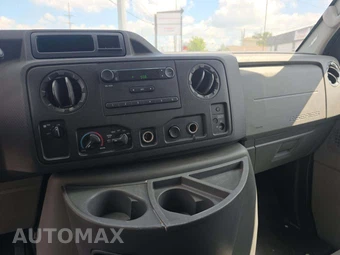 2009 Ford Super Duty E-450 Cutaway DRW - miniatura 7