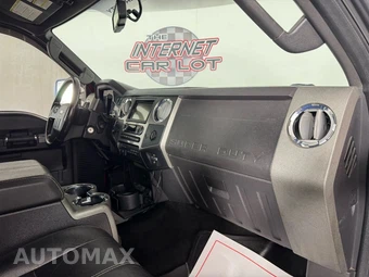 2009 Ford Super Duty F-250 FX4 Crew Cab Medium Bed - miniatura 12