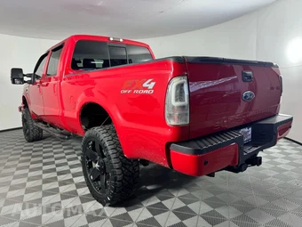 2009 Ford Super Duty F-250 FX4 Crew Cab Medium Bed - miniatura 24