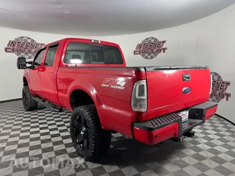 2009 Ford Super Duty F-250 FX4 Crew Cab Medium Bed - miniatura 5