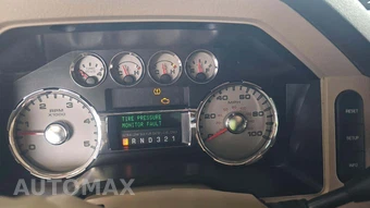 2009 Ford Super Duty F-250 Lariat Crew Cab Medium Bed - miniatura 25