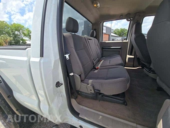 2009 Ford Super Duty F-250 Lariat Crew Cab Medium Bed - miniatura 16