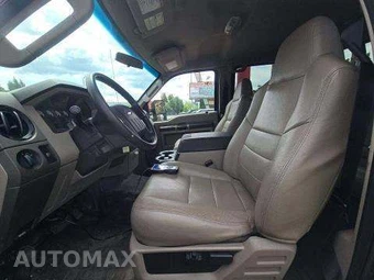 2009 Ford Super Duty F-250 XL Crew Cab Medium Bed - miniatura 6