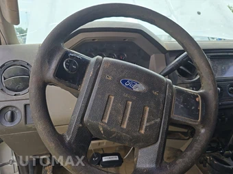 2009 Ford Super Duty F-350 Cab Chassis XL Crew Cab DRW - miniatura 10
